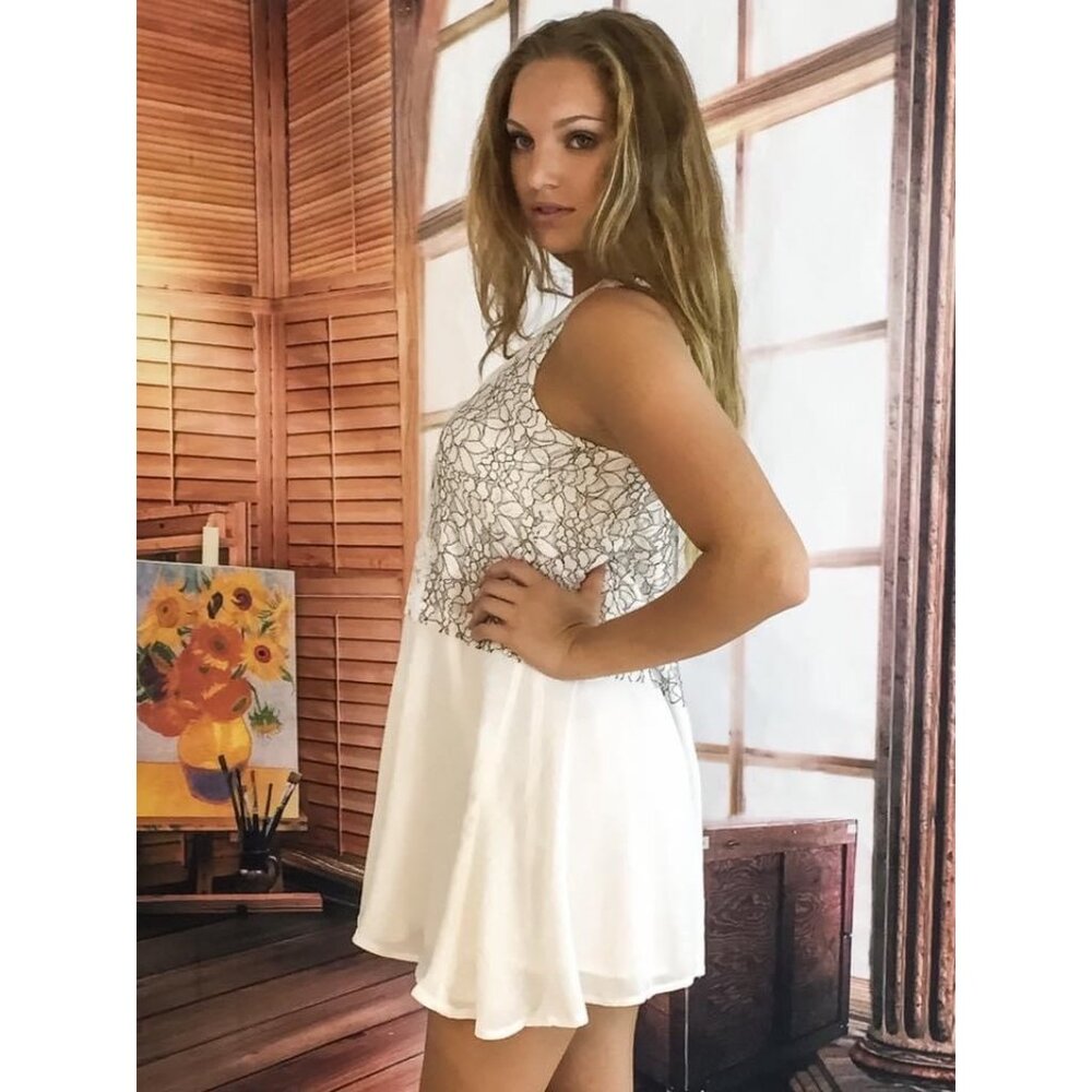 NWT White Lace Trim A-Line Mini Dress Tunic | Coastal Cowgirl Boho - Picture 5 of 16